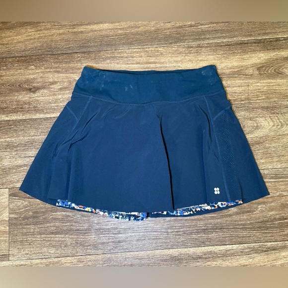 Sweaty Betty Womens Navy Skirt Skort Size Small Athletic Built in Colorful Short - Picture 1 of 12